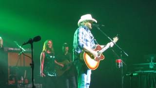 ~Toby Keith  ~&quot;Wacky Tobaccy&quot; Live in Durant OK