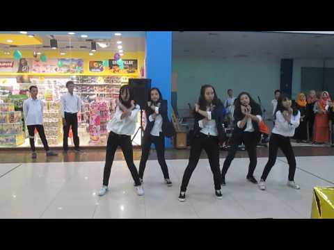 [4ACE.ENT] 161001_Girls' Generation 소녀시대_'Mr.Mr.'_Dance Cover Performance @ Roxy Jember by FUTION