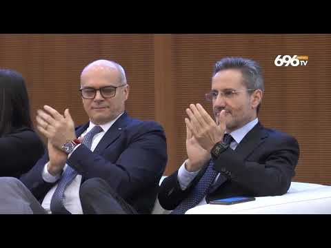 Caldoro candidato: ok degli alleati, gelo di De Luca