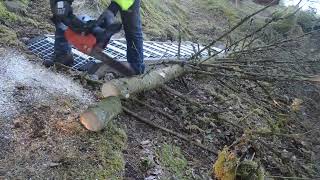 Jonsereds 420  Very light and high rpm saw  Working good 45 year old !
