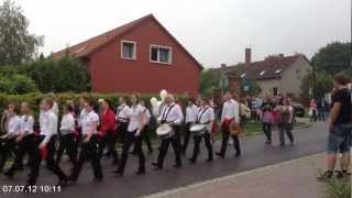 preview picture of video 'Volksfest Malchow 2012 - Umzug im Zeitraffer'