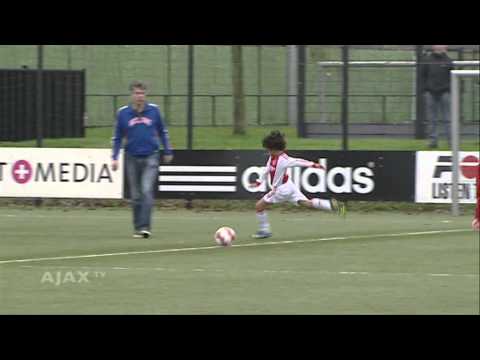 Prachtig doelpunt Ajax F1