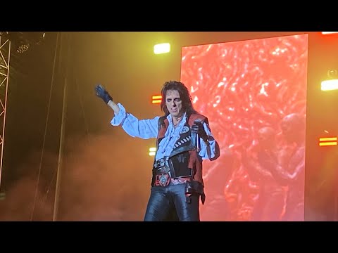 Hollywood Vampires - Intro / I Want My Now [Live in Bucharest / European Tour - June 8th, 2023]