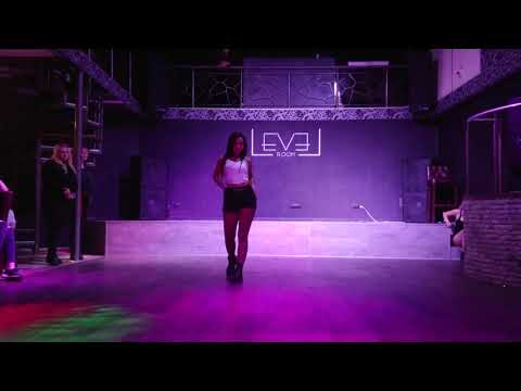 (G)I-DLE – HANN [DANCE COVER by Карина (EXACT) @ «RELOAD» K-Pop Party in Lviv 24.11.2018]