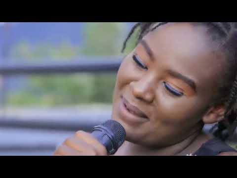 RHUMBA MIX BY DJ LIZZY SOIREE EXPERIENCE.