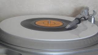 Al Stewart - Almost Lucy ( RCA Victor ).