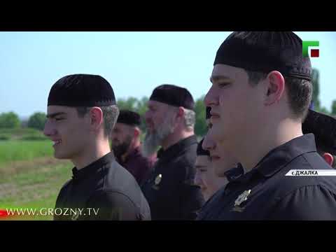 В селении Джалка прочитали праздничную молитву в мечети им. Султана Делимханова