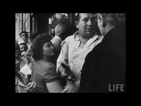 Cozi la alimente in comunism (1)