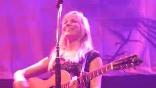 Ilse DeLange &amp; The Common Linnets - Time Has No Mercy
