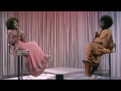 Sarah Vaughan & Cleo Laine “Medley” (1977)