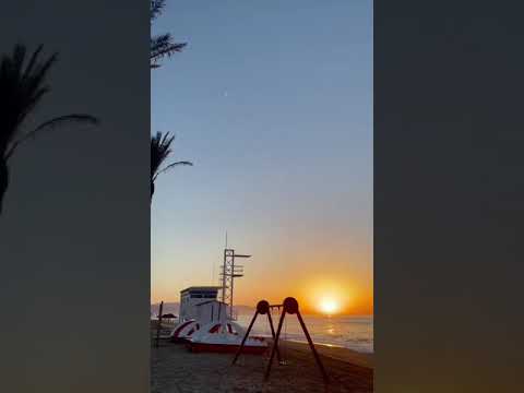 welcome to Manolo Beach, urbanización de Roquetas de Mar (Almería) España. cuidemos nuestras playas