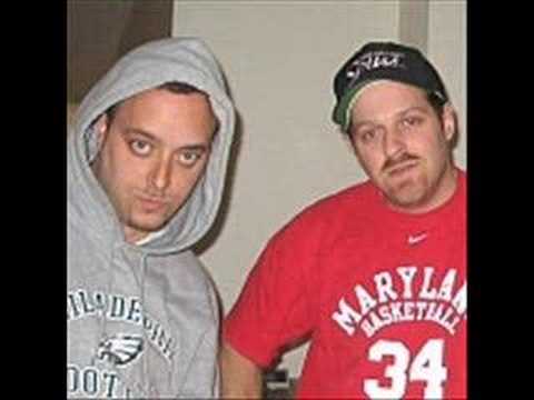 Smut Peddlers - Anti Heros ( Feat. Copywrite )