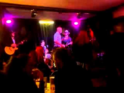 The Rocknocks feat. Barry Solone - Johnny B Goode