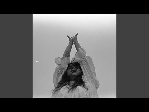 Mas O Menos Antes - Silvana Estrada