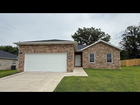1080 S Mission Ave property video