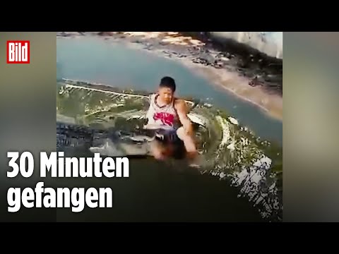 Keine Krokodil-Attrappe: Tourist landet im Maul der Bestie