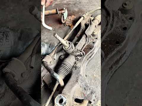 Leaky Steering Rack Checking!