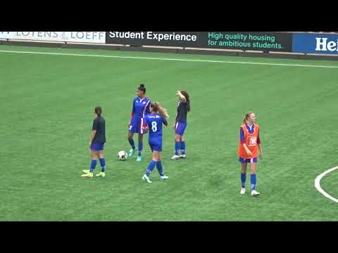 23-10-2022 training afc vrouwen 1 tegen buitenveldert vrouwen 2