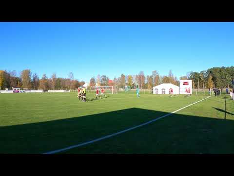 FBK Karlstad - Vretstorps IF spelarne kliver inn på Örsholmen IP 17. okt 2021