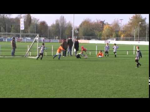 Elistha F4 - Eldenia F3 Zaterdag 22 november 2014