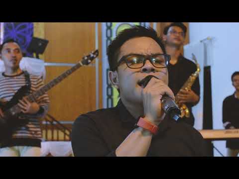 Semua Karena Tuhan - Adrian & Kamasean ( Riwut Kalawa ft Ira , Gigiv & Dias Cover )