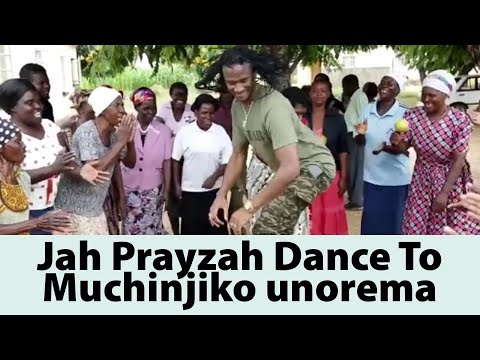 Jah Prayzah Dance to muchinjiko unorema with his mother