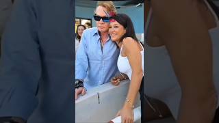 Download lagu 😎Axl Rose Personally Approaches His Fans #gunsnroses #rock #classicrock #gnr #dontcry #fans mp3 Download lagu 😎Axl Rose Personally Approaches His Fans #gunsnroses #rock #classicrock #gnr #dontcry #fans mp3