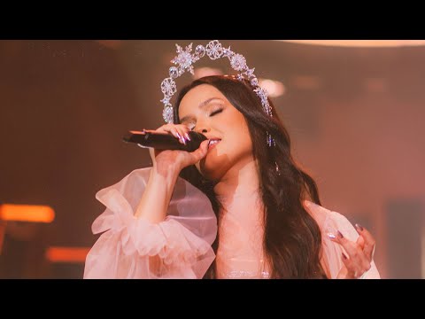 Video thumbnail for Triste, Louca Ou Má (Ao Vivo)