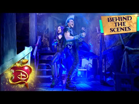 Do What You Gotta Do 🔥 | Behind the Scenes | Descendants 3