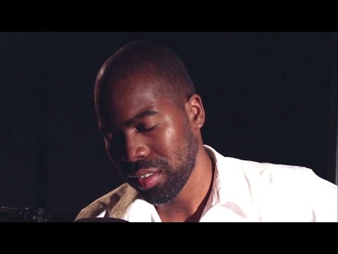 Tiganá Santana | PARA A POETISA ÍNTIMA