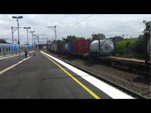 NR106 NR76 middle footscray