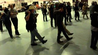preview picture of video 'CASTELNAU D ' ESTRETEFONDS (31) - Country Line dance - S 10 Mars 2012  (V4)'