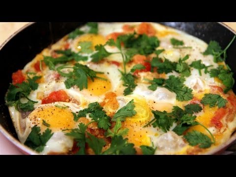 Shakshouka (Egg Dish) - Saudi Arabia Recipe - CookingWithAlia - Episode 176