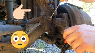 Trucking , Step by Step Front Brake Replacement on Freightliner Columbia plus M18 FUEL First Use .