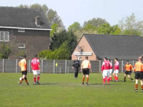 Kijk op HVC 4 - Zwartbroek (1 - 0)