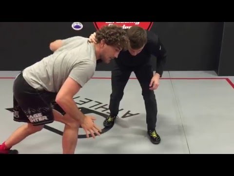 Ankle Pick from Collar Tie