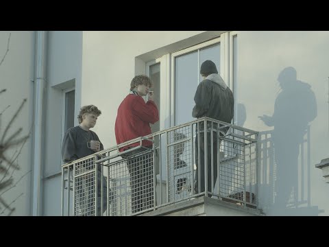 Kosma Król & Kania — Funk ft. Janek Marczewski (video)