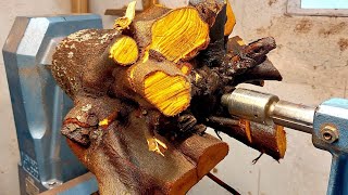 Woodturning - Hardest Root【木工旋盤】職人技で木の根を彫刻アート