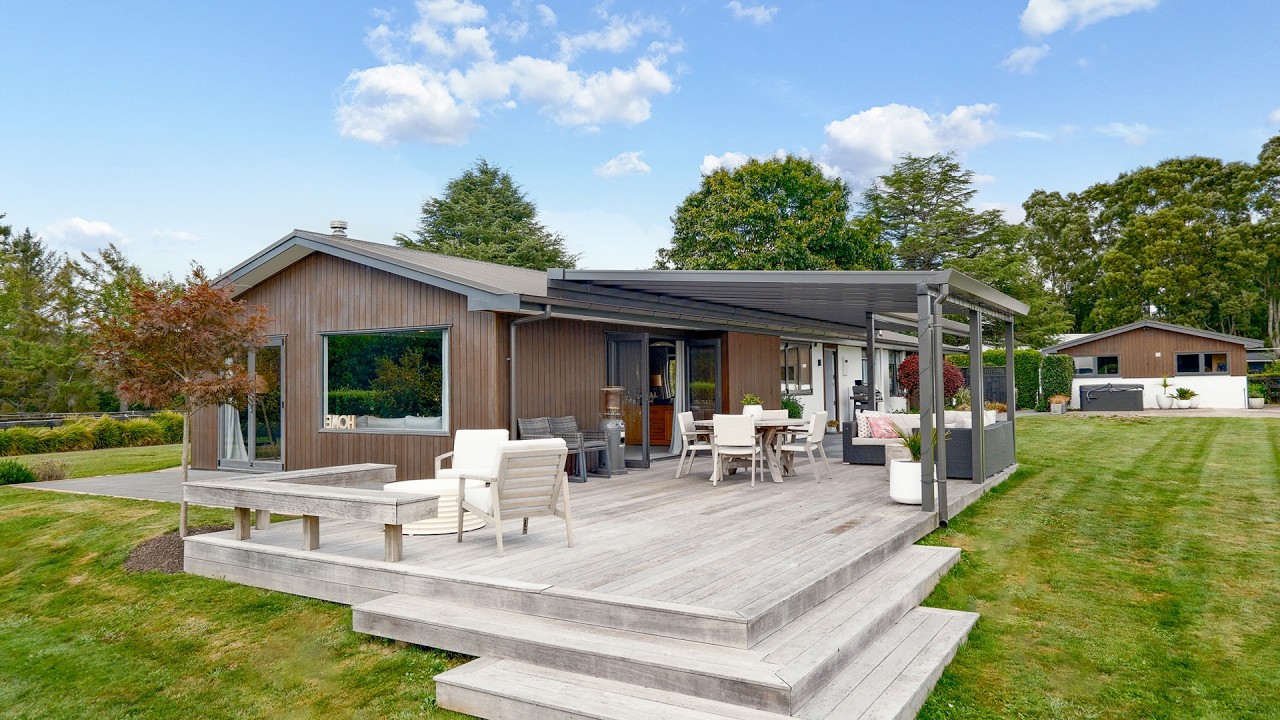 Country Elegance - Premier Equine Lifestyle