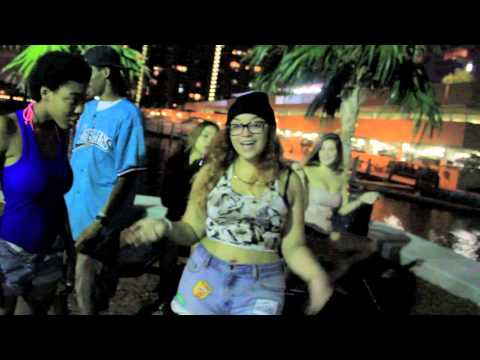 eqobKING siR astRo x Mad Murderz  " meRmaid puRp " (prod by @ STVRFXGHTV)