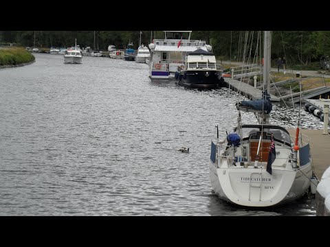 Tidecatcher (Moody 31) transiting the Caledonian Canal in July 2018