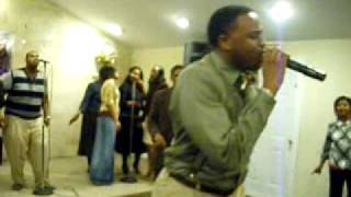 M.D. Stokes and Victorious Praise : He's Here to Make You Whole