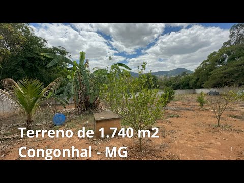 Terreno todo Murado com Área de 1.740 m2 à Venda em Congonhal - Minas Gerais.