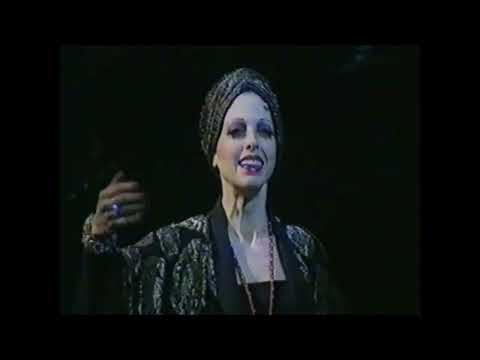Nur Ein Blick (With One Look) - Helen Schneider / Sunset Boulevard Germany (pro-shot)