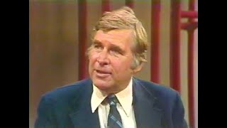 Star Trek creator Gene Roddenberry on Livewire talk show (and talking with young fans), 1981