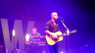 Milow  Zenith &quot;Darkness ahead and behind&quot; and &quot;building bridges&quot;