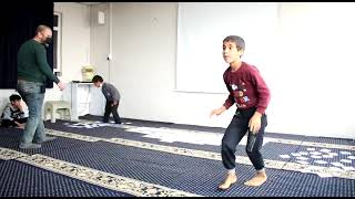 صورة أفكار في تعليم القراءة العربية للصغار17: مسابقة الحروف! شاهد أسلوب هذا المعلم المبدع (الجزء الرشيدي)