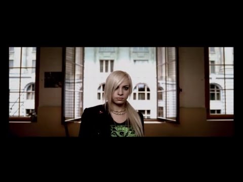 Marie-Mai - Il faut que tu t'en ailles (Vidéoclip officiel)