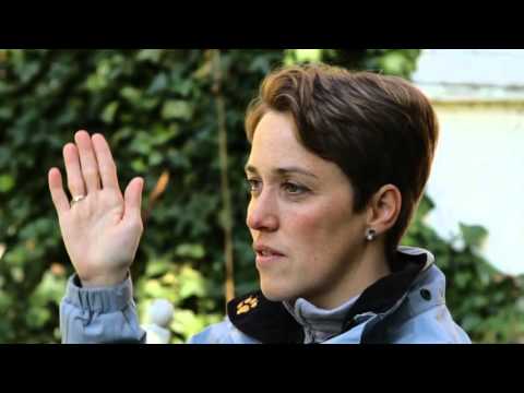 Meet The Artist: Astrid Volquardsen - boesner.tv