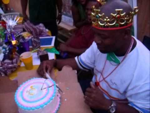 Quentin Cuts the CAKE!!